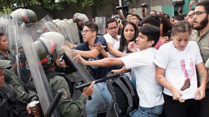  - La fiscal general de Venezuela denuncia que el Supremo "ha violado" la Constitución