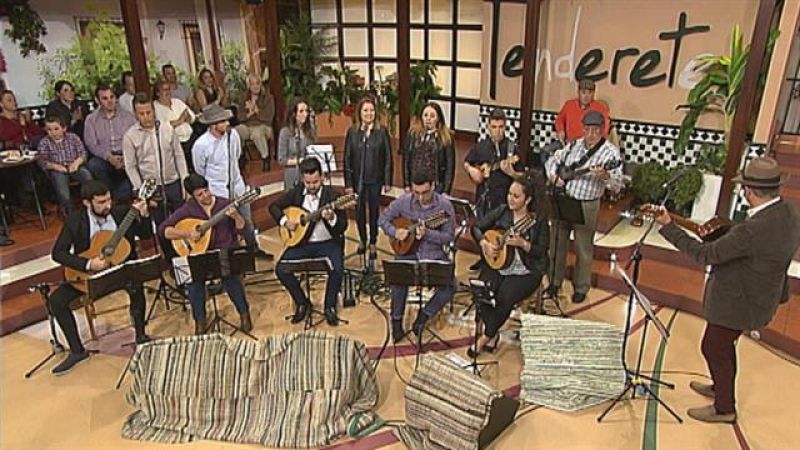 Tenderete - 02/04/2017 con La parranda ¿Pa un Rato¿  y el timplista Josele del Pino.