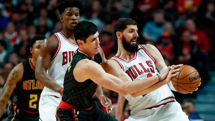 Telediario 1 - Los Bulls ganan a Hawks y ascienden en la lucha por los 'playoffs'