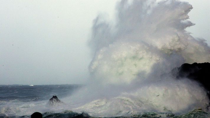 Telediario 1 - Dos jóvenes muertos por ahogamiento en la Marina de A Coruña en menos de un mes