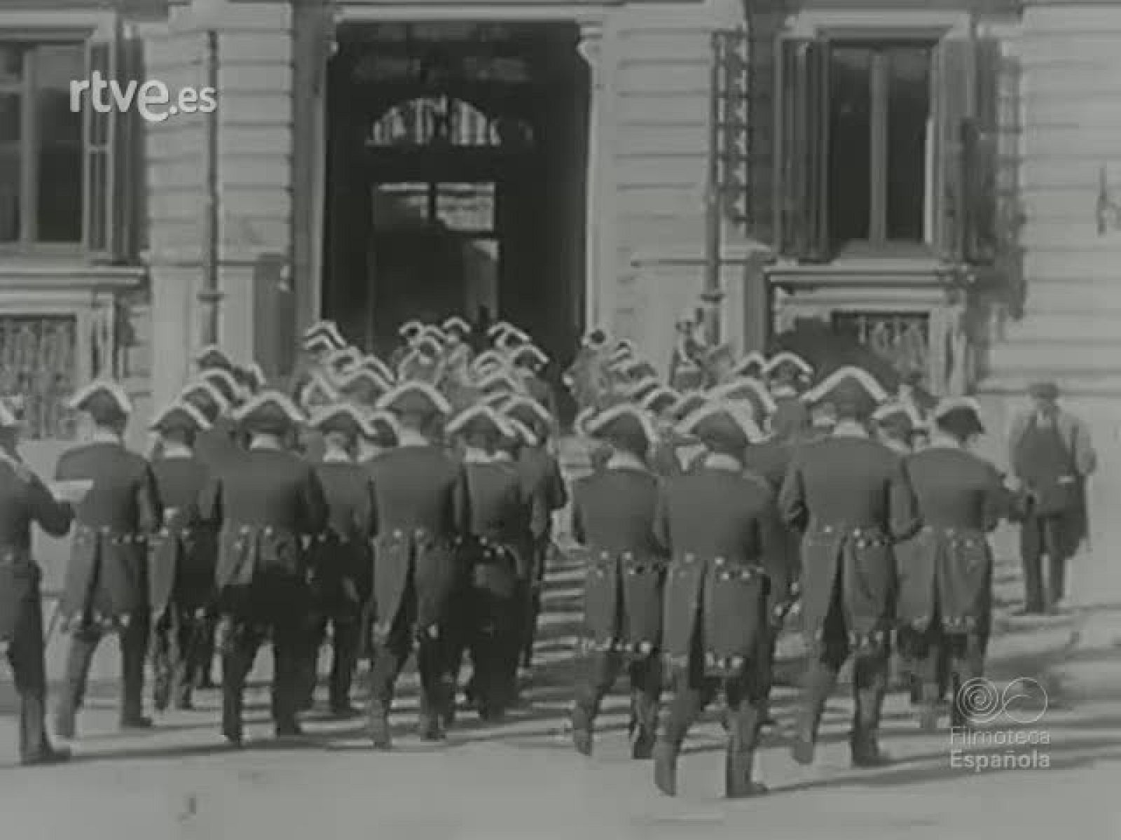 REAL CUERPO DE GUARDIAS ALABARDEROS