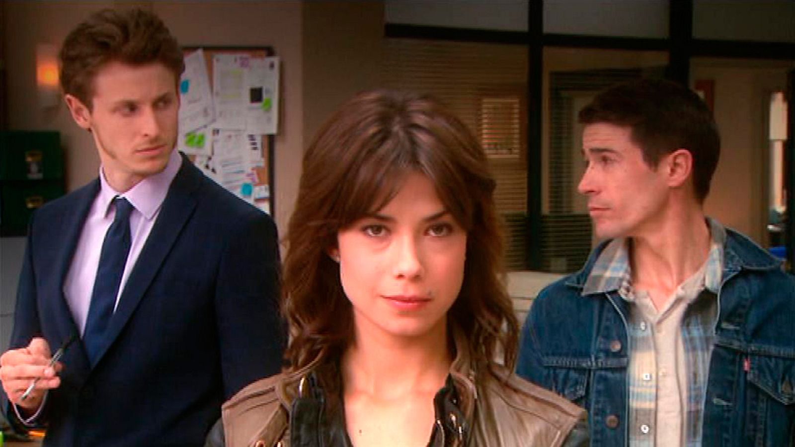 Servir y proteger - Cada tarde te pondrás en su piel