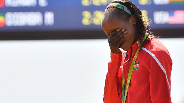 Telediario 1 - Jemima Sumgong, oro en maratón en Río, da positivo por dopaje