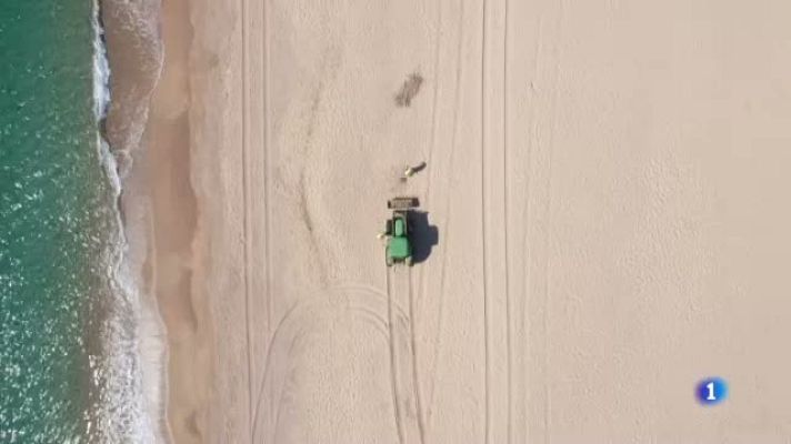 L'Informatiu - Platges a punt per la Setmana Santa