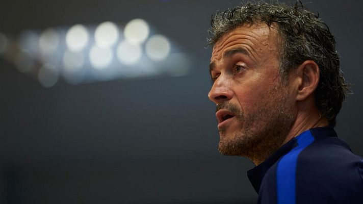 Telediario 1 - Luis Enrique: "La Liga pasa por Málaga"