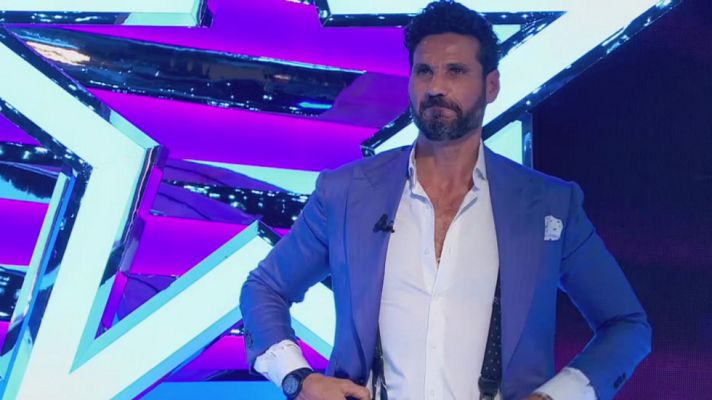 Jugando con las estrellas - Así pidió Óscar Higares matrimonio a su chica