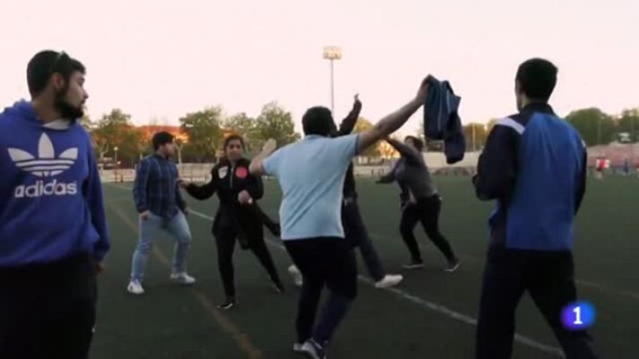 Telediario 1 - Nueva pelea en el fútbol base español