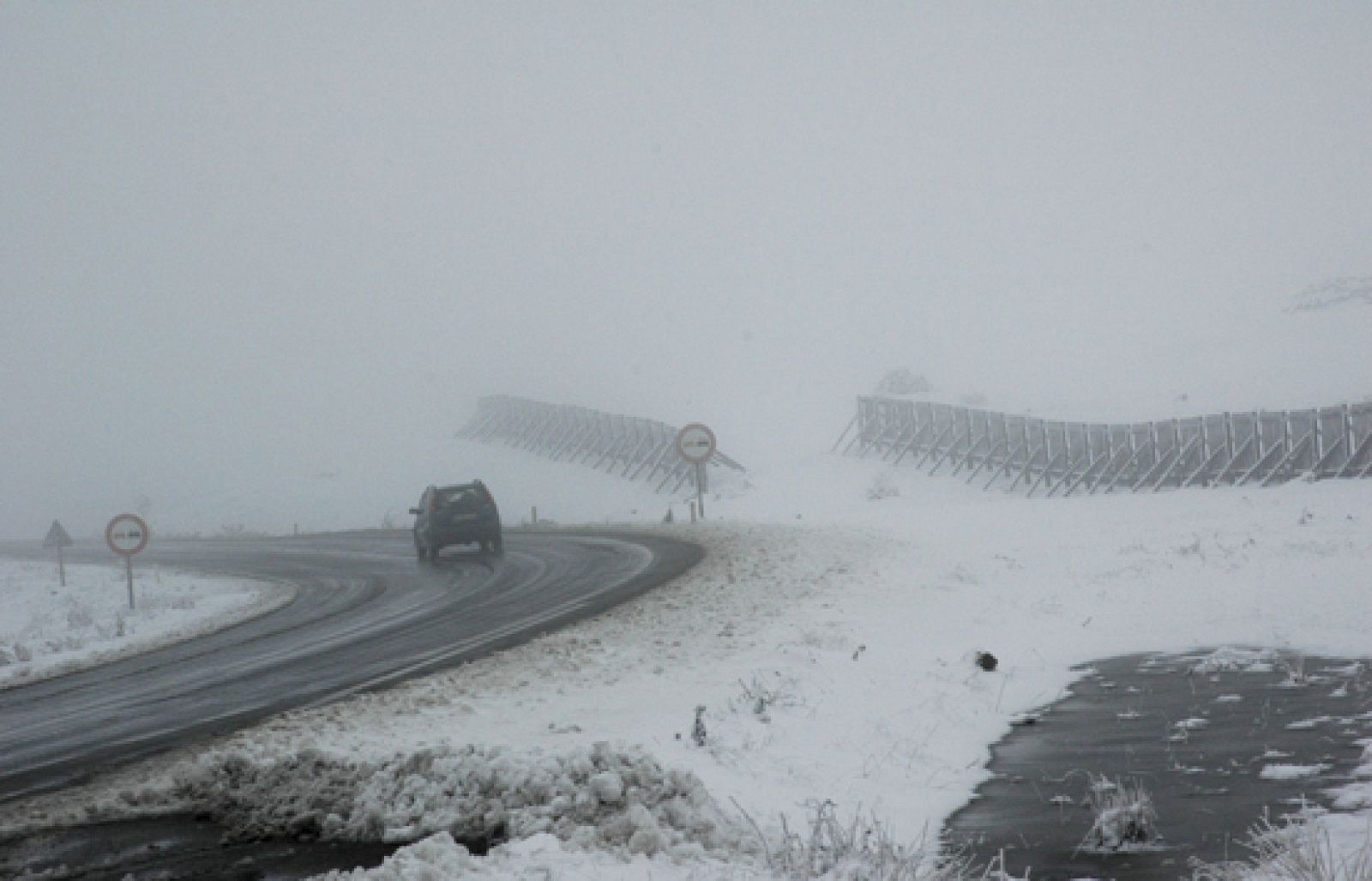 Telediario 1 en cuatro minutos - 02/02/09 | Ver