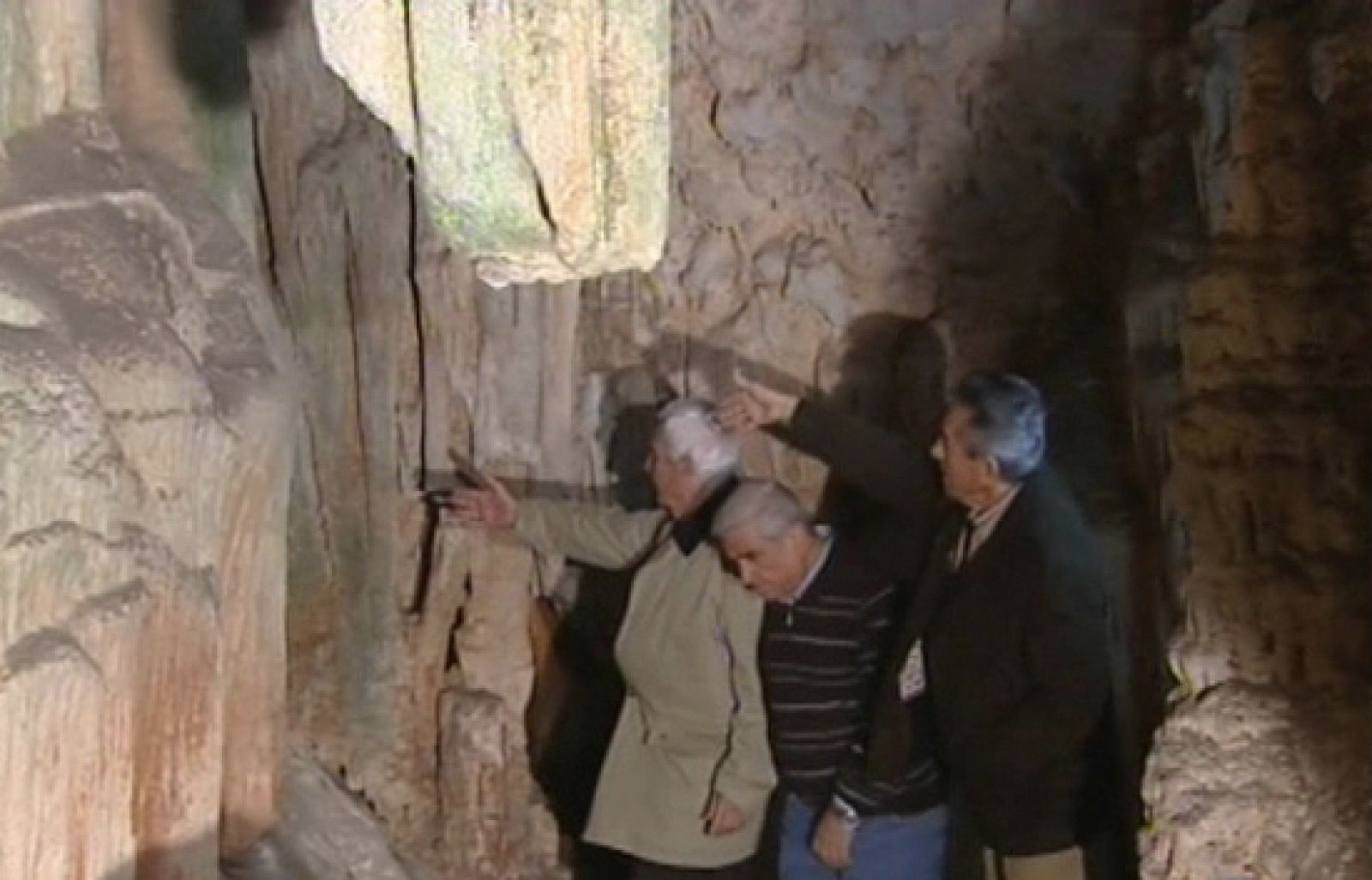 ¿Te acuerdas? - 50 años del descubrimiento de la cueva de Nerja - ¿Te acuerdas? | Ver