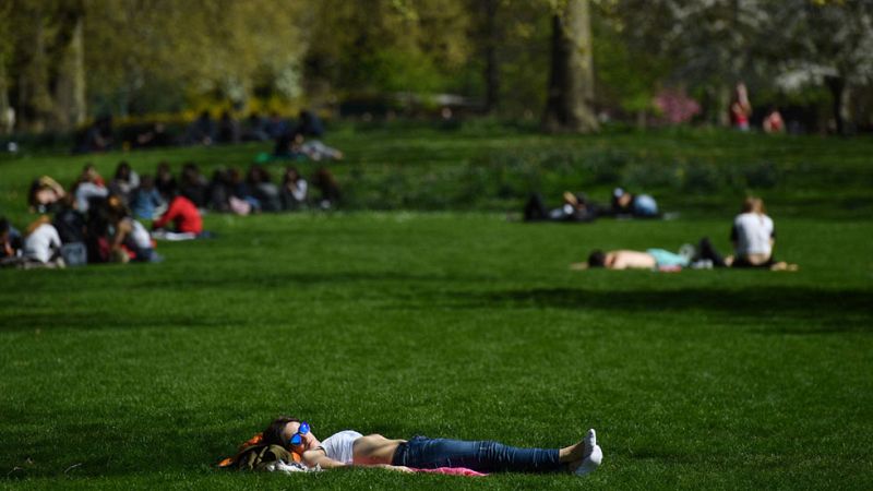 Las temperaturas descienden levemente en el oeste  peninsular aunque las máximas llegarán a los 32 grados