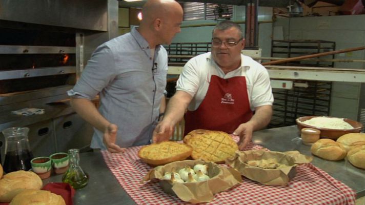 Aquí la Tierra - El desayuno del costalero