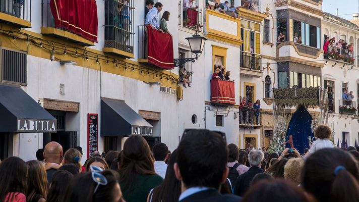Telediario 1 - Las ciudades recuperan el ritmo habitual