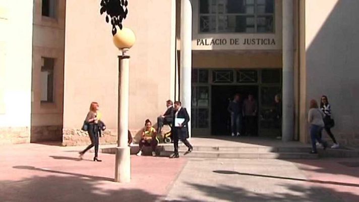 L'informatiu - Comunitat Valenciana - La Comunidad Valenciana en 2' - 18/04/17