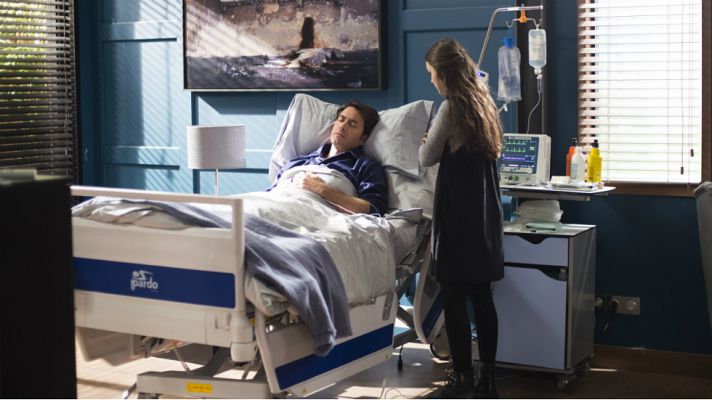 iFamily - Luis entra en coma tras escuchar las palabras de su hija