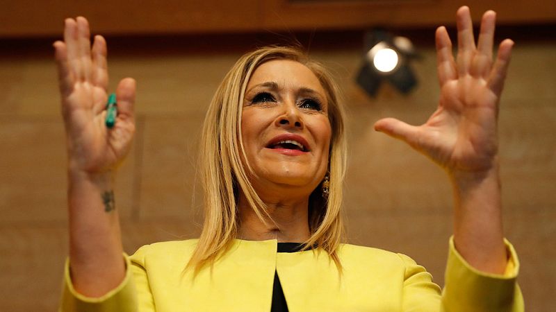 Cifuentes ofrece "colaboración absoluta con la Justicia" en el caso del canal de Isabel II