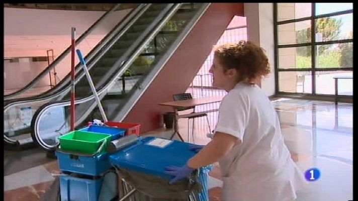 Informatiu Balear - Situació límit per les treballadores de Kle