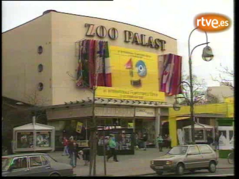 Berlinale 1990: Pedro Almodóvar, Antonio banderas y Victoria Abril presentan Átame
