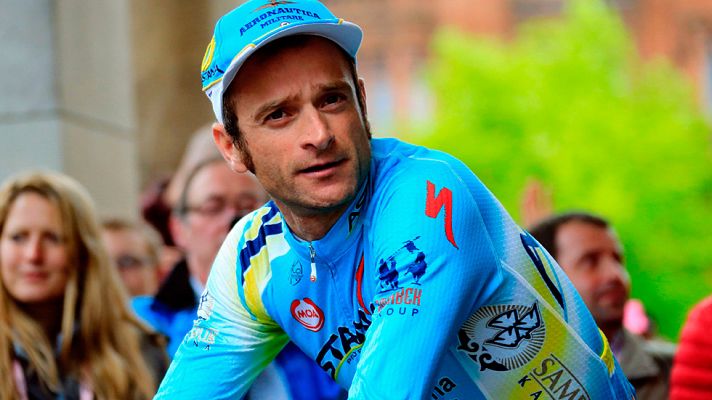 Telediario 1 - El ciclismo llora la muerte de Scarponi