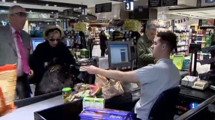 L'Informatiu - Un estudi de la universitat d'Oxford augura que en vint anys els robots substitutiran fins a 700 professions diferents