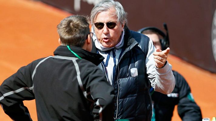  - Ilie Nastase, expulsado de la Copa Federación por su comportamiento