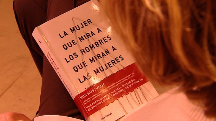 Telediario 1 - Siri Hustvedt presenta "La mujer que mira a los hombres que miran a las mujeres"