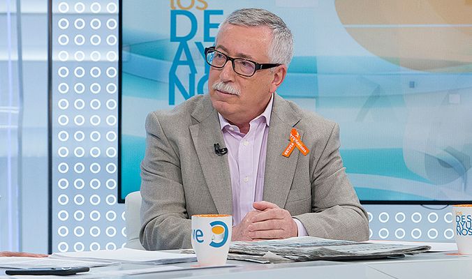 Los desayunos - Toxo cree que el país sufre "paro, pobreza y desigualdad" y está "trufado de corrupción"