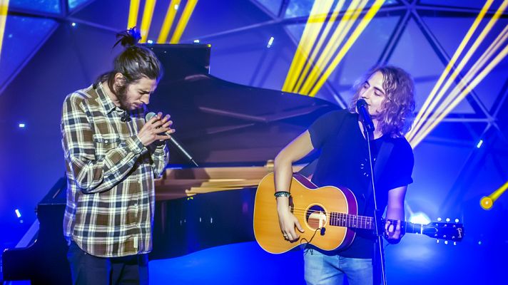 Eurovisión - Eurovisión 2017- Salvador Sobral (Portugal) a dúo con Manel