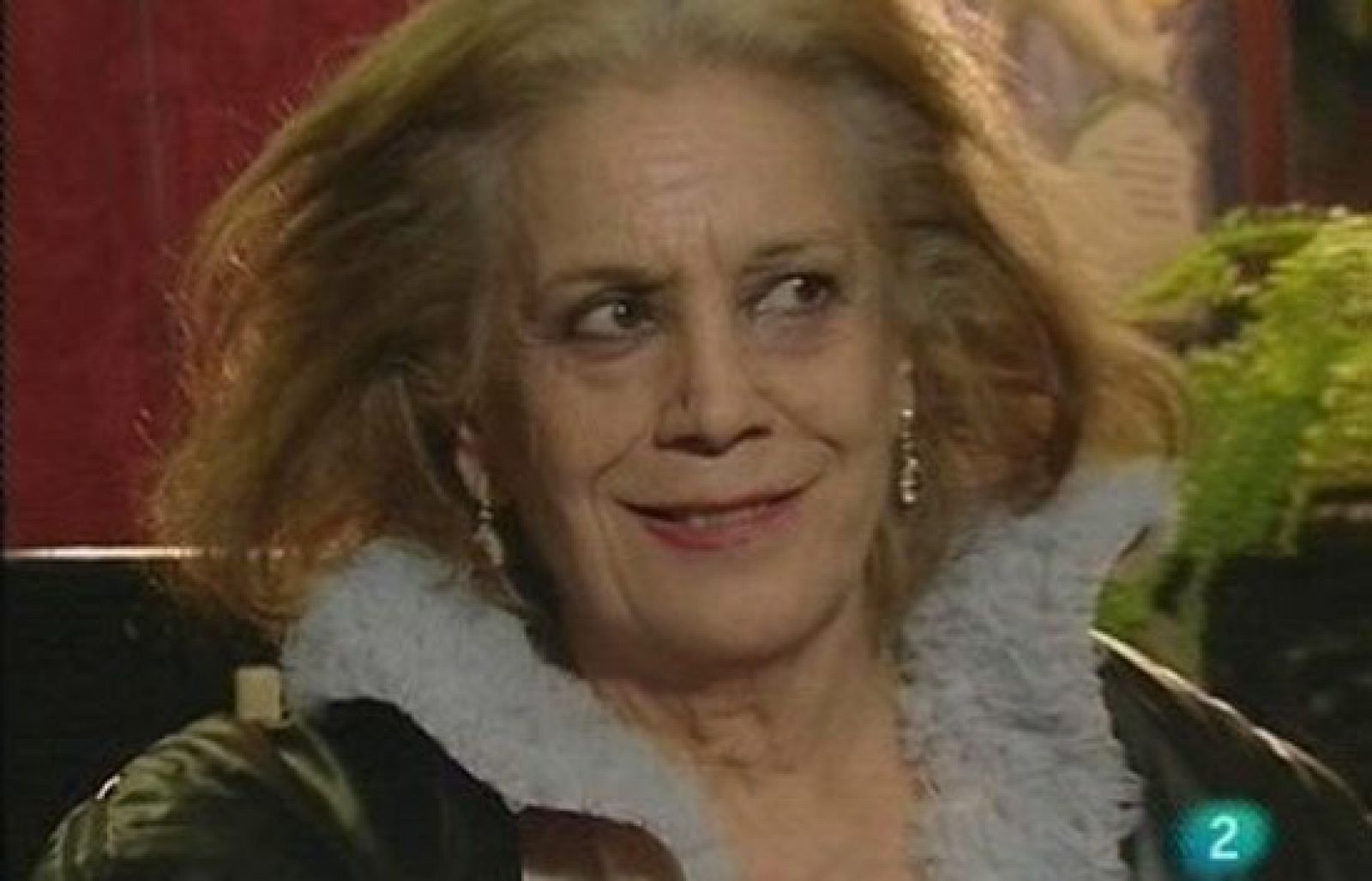 Miradas 2 - La vuelta al teatro de Terele Pávez - Miradas 2 | Ver