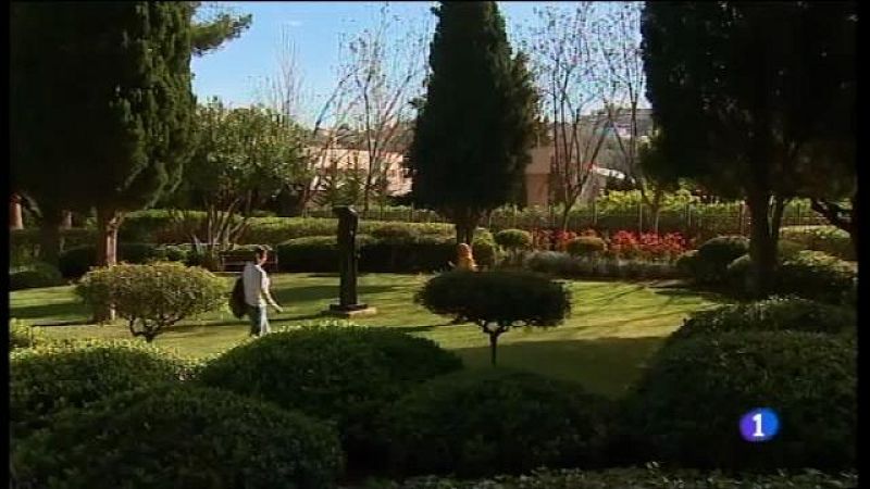 Primers visitants als jardins de Marivent