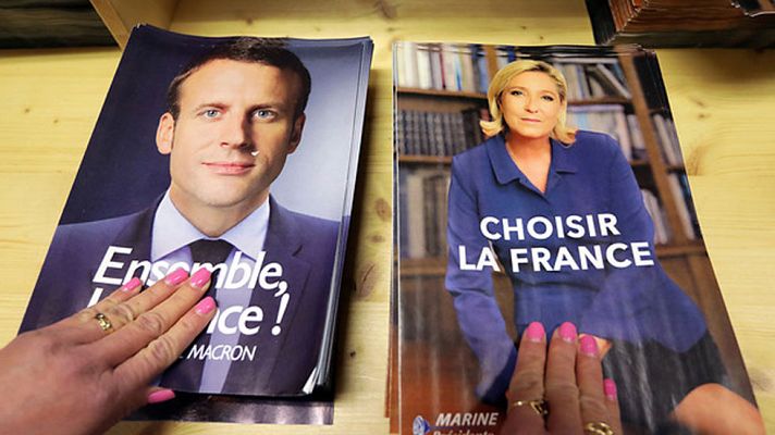 Telediario 1 - Emmanuel Macron mantiene su ventaja en las encuestas sobre Marine Le Pen
