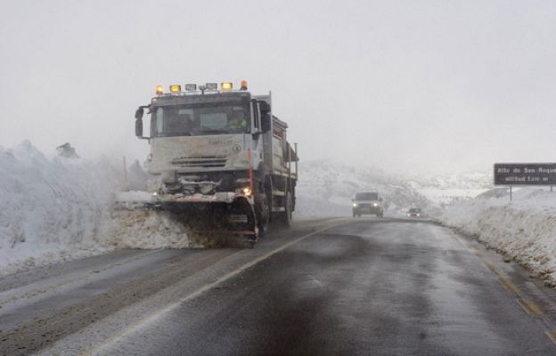 Telediario 1 - Telediario en 4' - 06/02/09