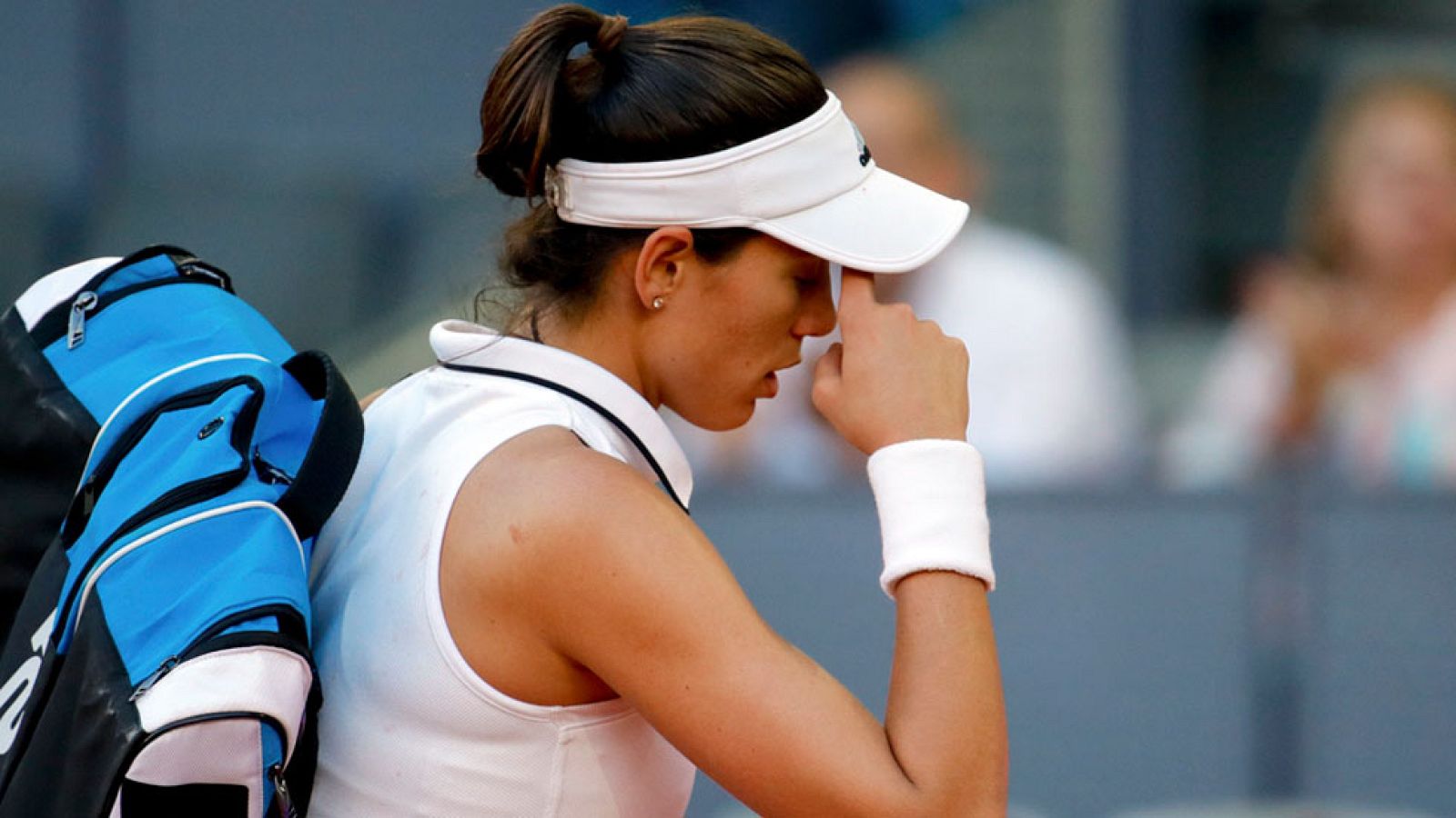 Muguruza cae en su estreno en  Madrid