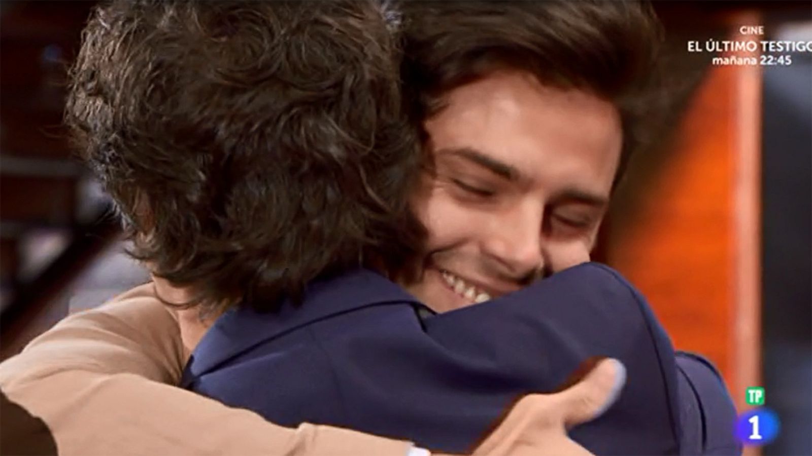 El abrazo de Jordi a Nathan