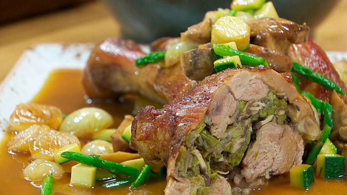 RTVE Cocina - Paletilla de ternasco rellena