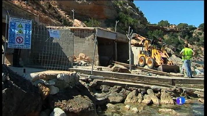 Informatiu Balear - Tensió a l'esbucament de les cases varador de Porroig