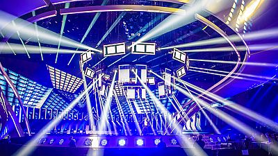 Eslovenia: Omar Naber canta 'On My Way'