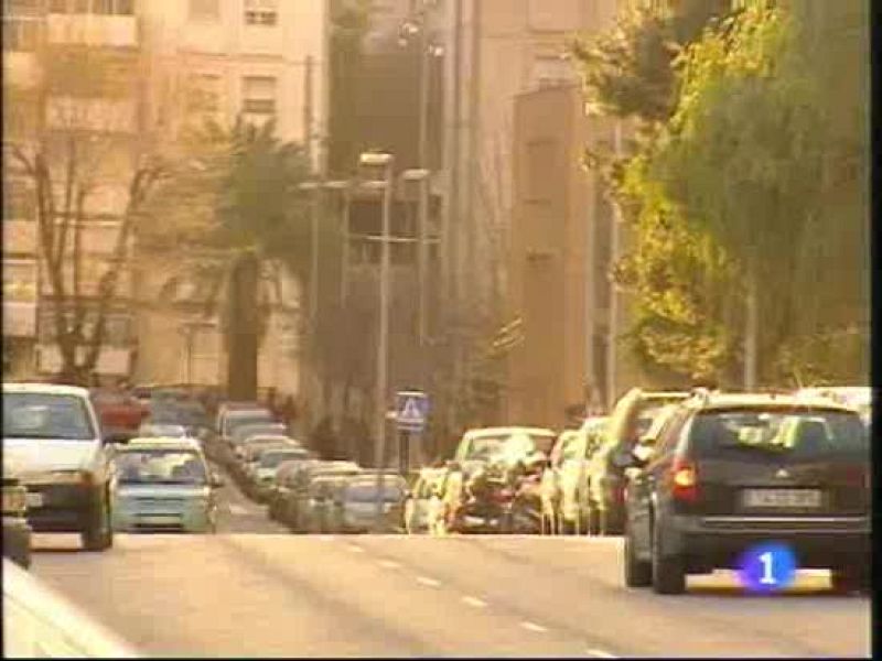 En Barcelona un juez prohíbe a un padre acercarse al colegio de su hijo por amenazar a la directora | Ver