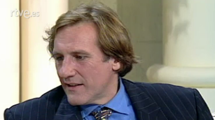 ¿Qué apostamos? - Coral Bistuer, Tito Valverde, Gérard Depardieu,Esther Arroyo