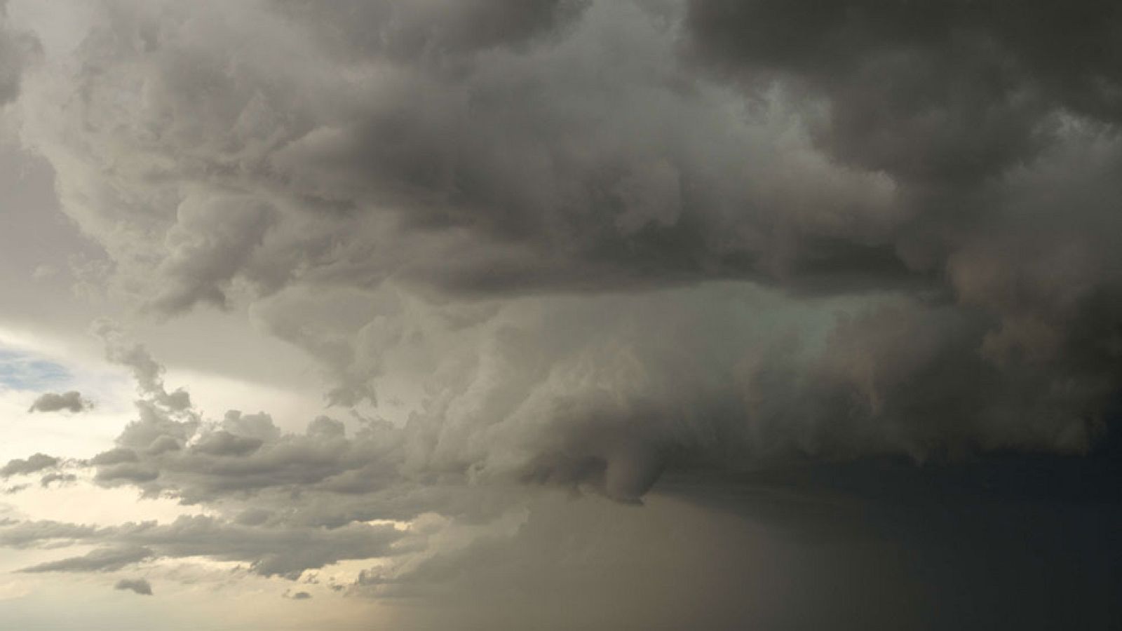 Lluvias fuertes desde Galicia al Sistema Central y Pirineos