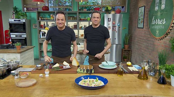 Torres en la cocina - Ensalada de espárragos y ragú de cerdo