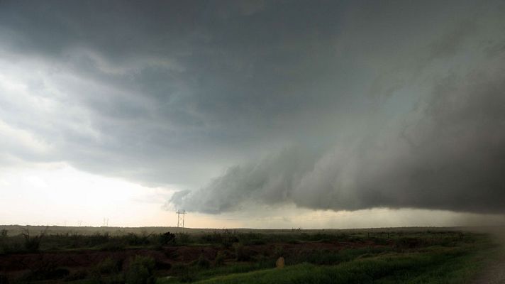 El tiempo - Las lluvias localmente fuertes afectarán a Galicia, sistema Central y Cádiz y remitirán al final del día