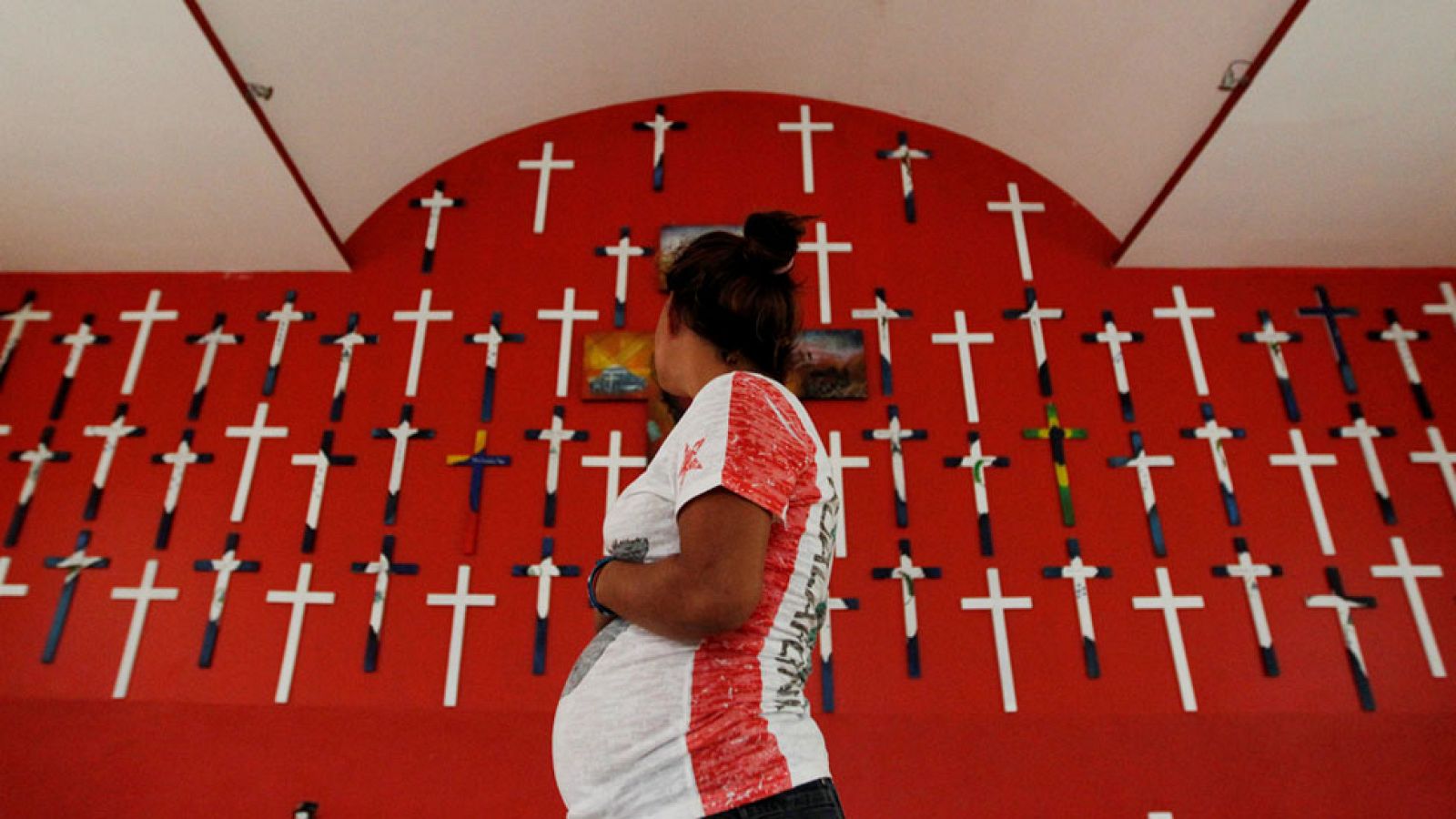 Miles de centroamericanos sufren ataques o mueren al cruzar la frontera sur - La 2 Noticias | Ver