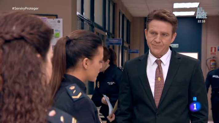 Servir y proteger - Lola y Espe trabajarán juntas en la UFAM