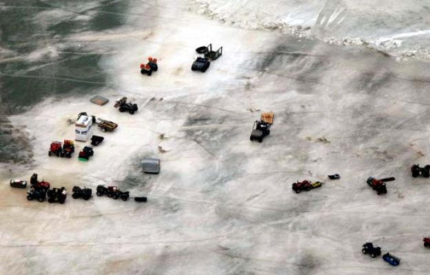  - Atrapados en el hielo