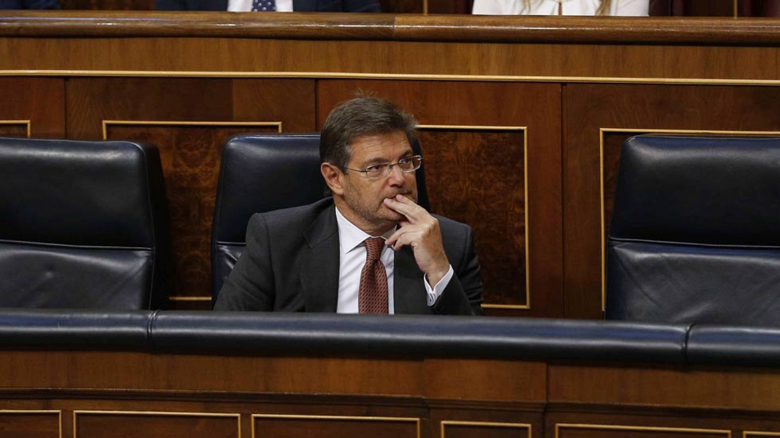 El PSOE insta a Catalá a que dimita y éste les acusa de "mentir" - Informativo 24h | Ver