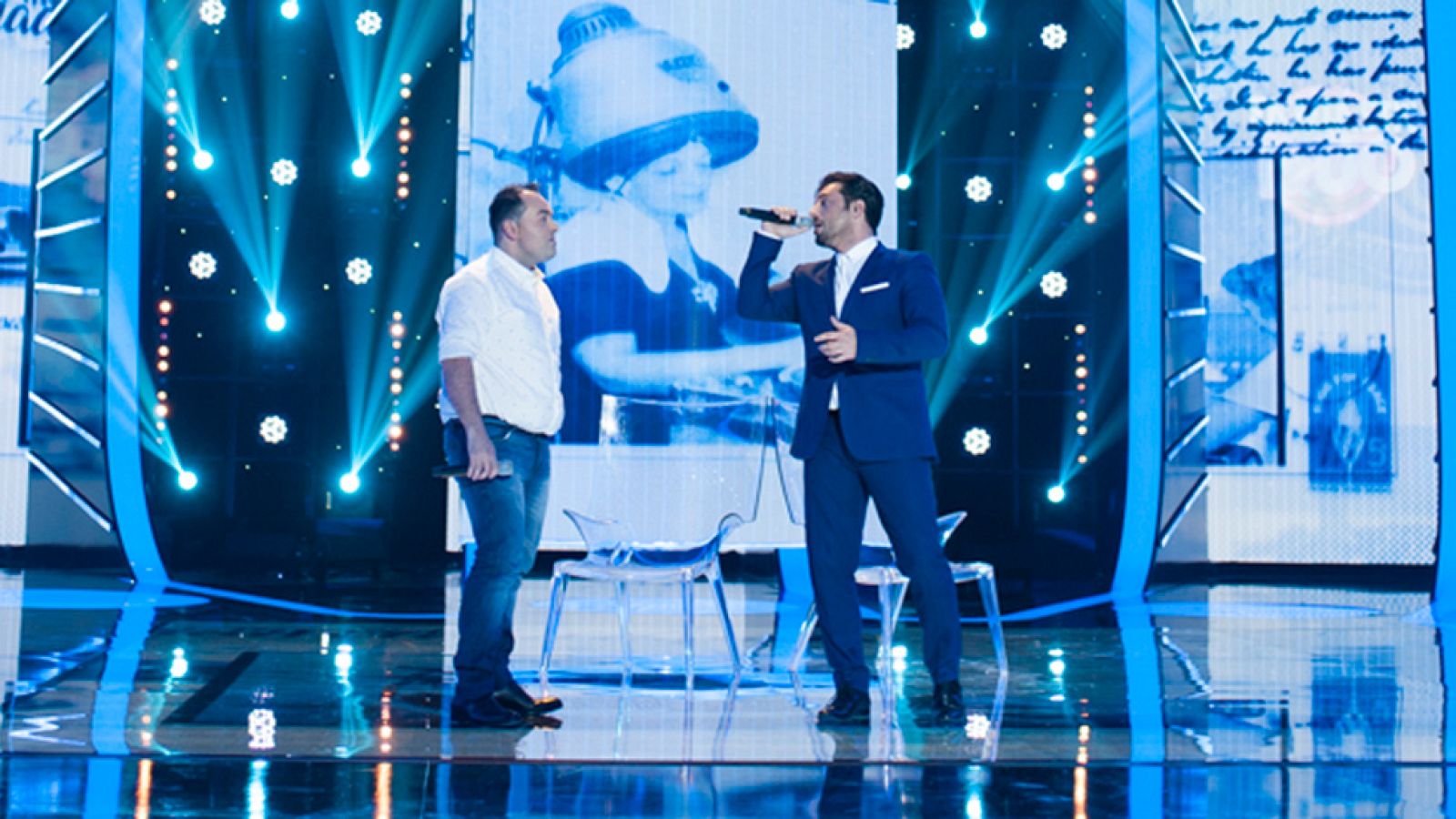 Fantastic Duo - Bustamante y David Durán conquistan al público con "La historia de un amor"