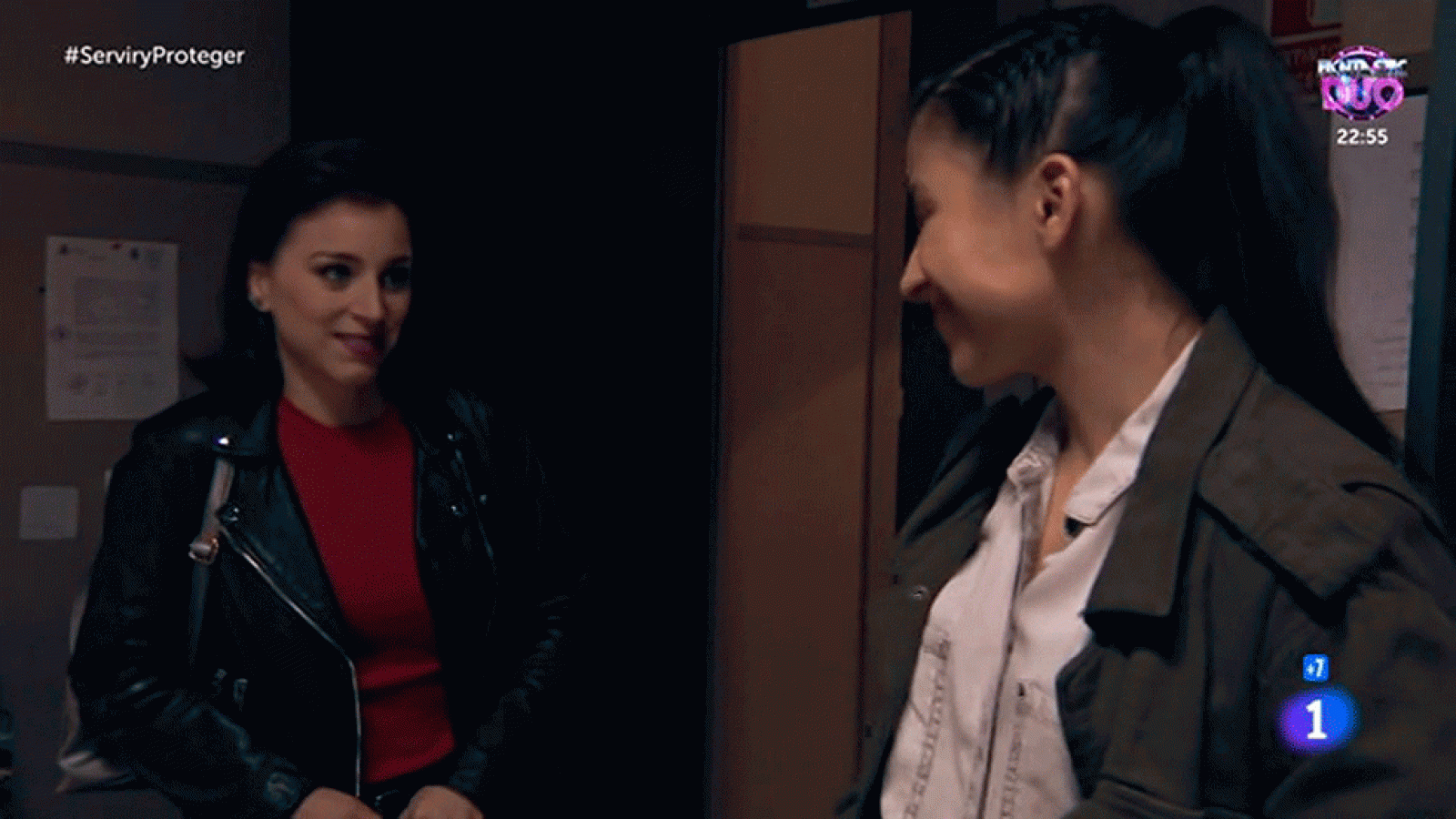 Servir y proteger - Nacha a Laura: "Me equivoqué al intentar besarte"