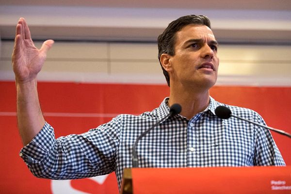 Telediario 1 - Patxi López vuelve a pedir unidad e integración y Pedro Sánchez asegura que cambiará las direcciones de los grupos parlamentarios