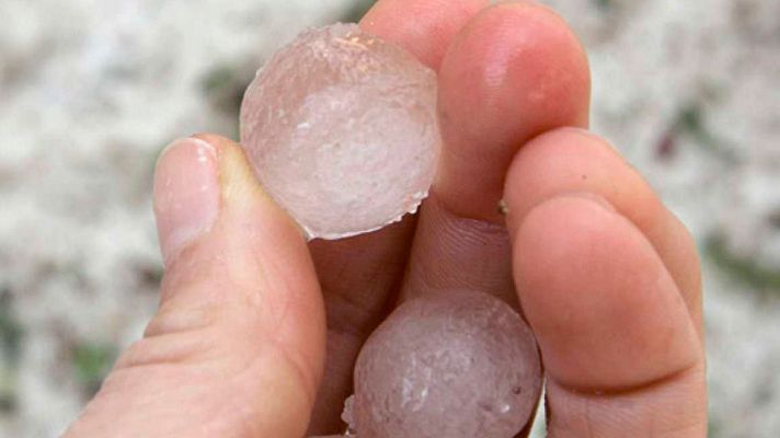 Telediario 1 - Caída generalizada de las temperaturas en toda España