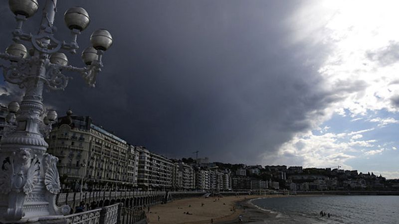 Un frente frío atlántico dejará precipitaciones en el noroeste